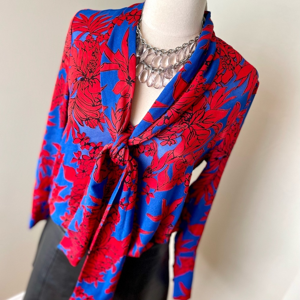 Alice+ Olivia “Gwenda” Red & Blue Floral Blouse, Size Small